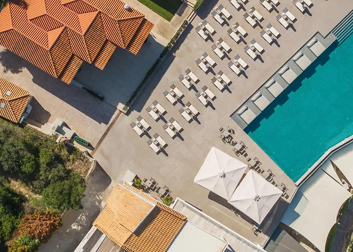 Alexandra Beach Resort & Spa
