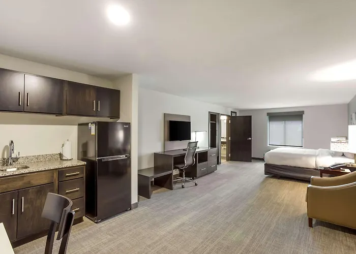 Mainstay Suites Ohio-Hocking Hills