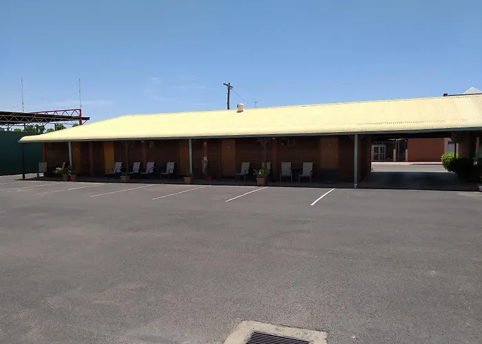 Country Mile Motor Inn
