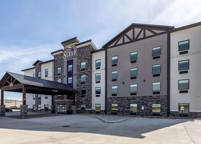 Sleep Inn & Suites Mt Hope Near Auction & Event Center