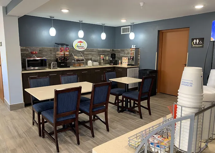 Super 8 By Wyndham Cookeville, Tn