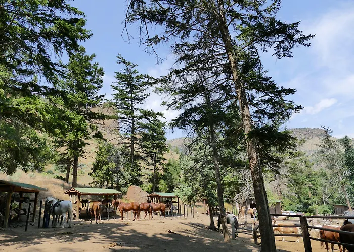 Bill Cody Ranch Hotel