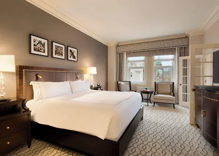 Fairmont Chateau Laurier Gold Experience Ottawa