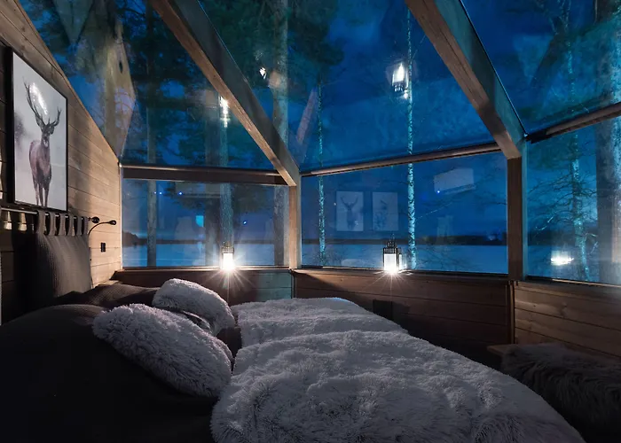 Revontuli Resort Glass Igloos