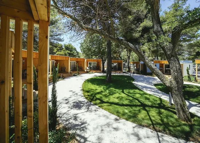Falkensteiner Premium Mobile Homes And Camping Zadar