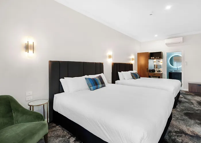 St Hugh Hotel Wagga Wagga