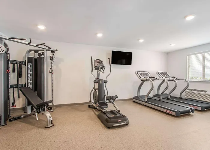 Woodspring Suites Doral Miami Airport