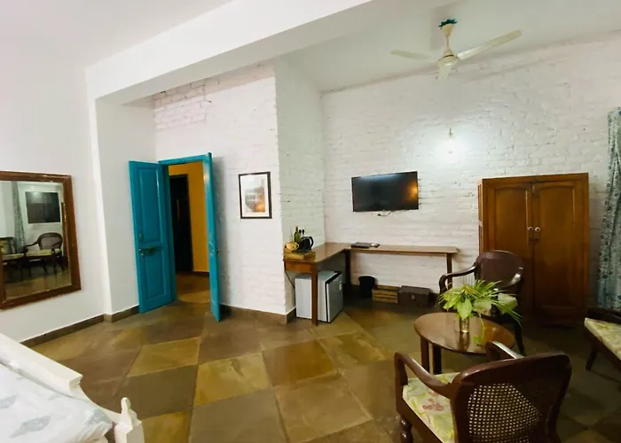 Mango Tree Courtyard Dehradun