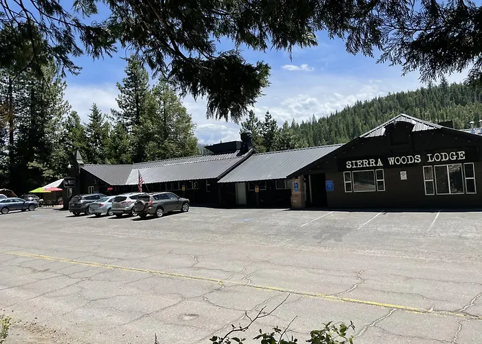 Sierra Woods Lodge