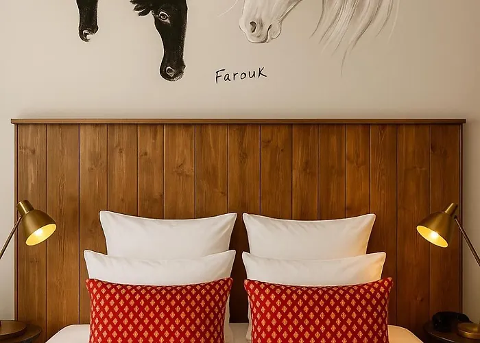 Hotel Saint Louis - Au Coeur Des Remparts