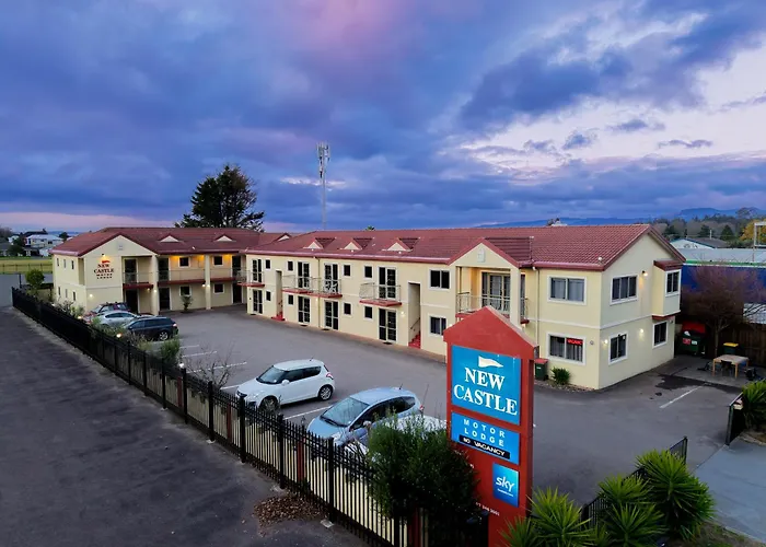 New Castle Motor Lodge