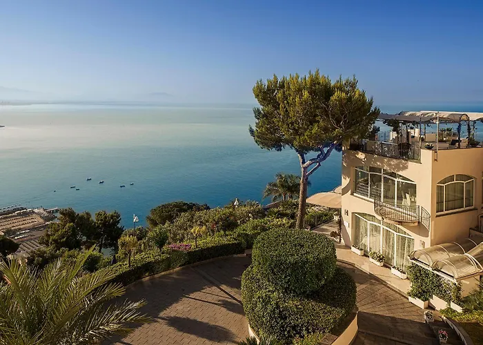 Hotel Raito Vietri