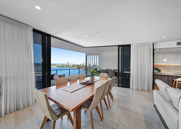 M1 Resort