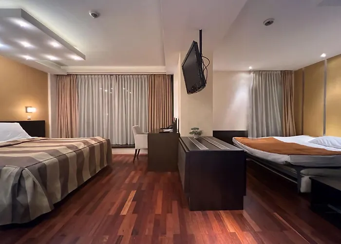 City Boutique Hotel