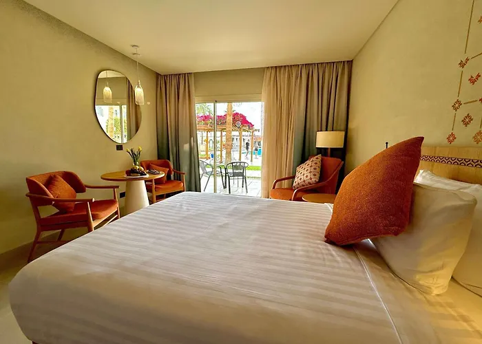 Naama Bay Promenade Beach Resort Managed By Accor Sharm el Sheikh