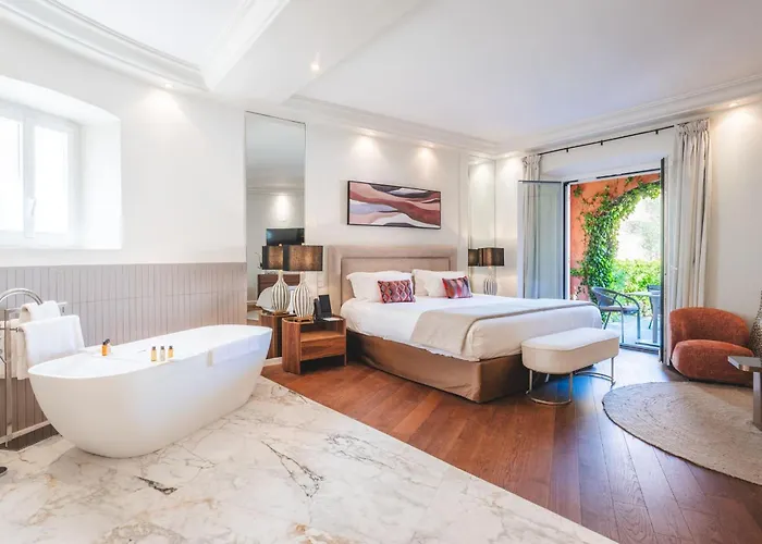Hotel La Mandarine