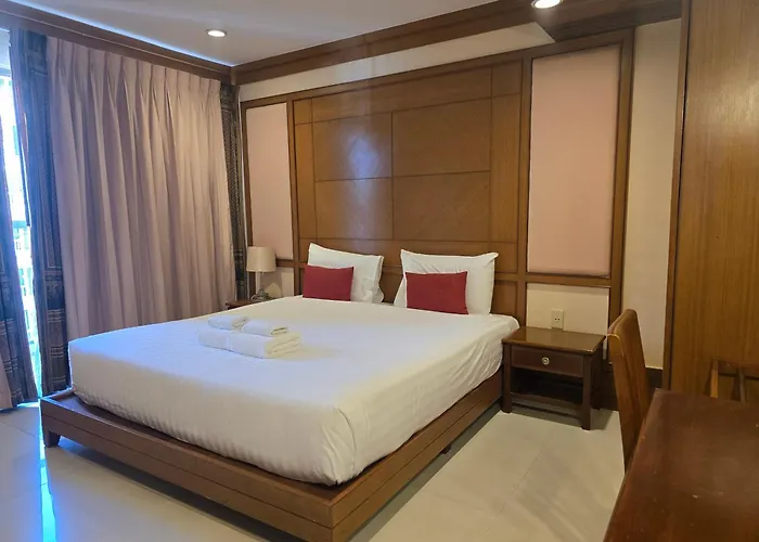 Mike Beach Resort