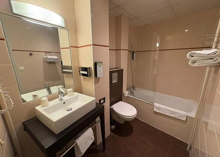 Kyriad Hotel Dijon Gare