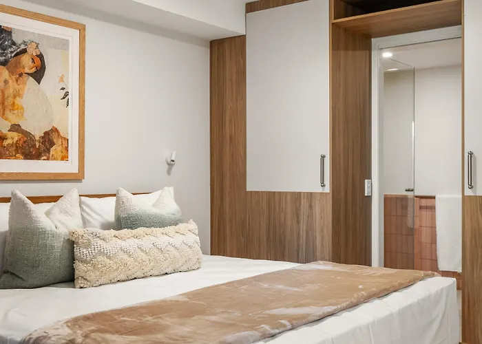 Noosa Outrigger Beach Resort