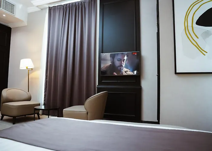 Horizon Manor Hotel