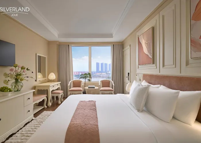 Silverland Jolie Hotel