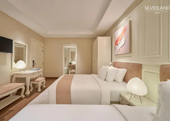 Silverland Jolie Hotel