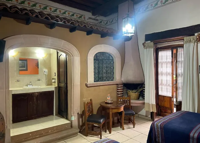 Hotel Los Escudos