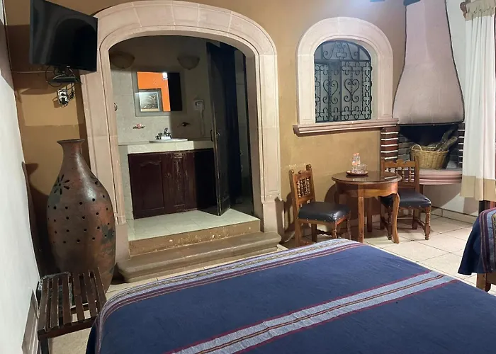 Hotel Los Escudos