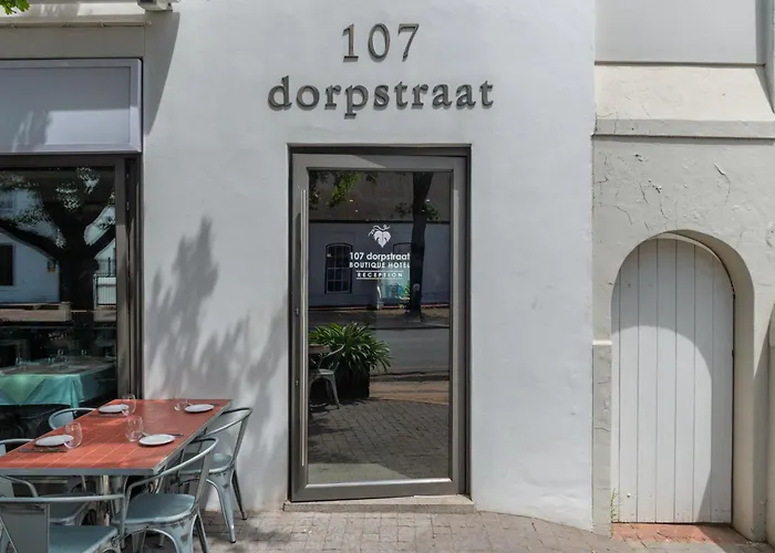 107 Dorpstraat Boutique Hotel