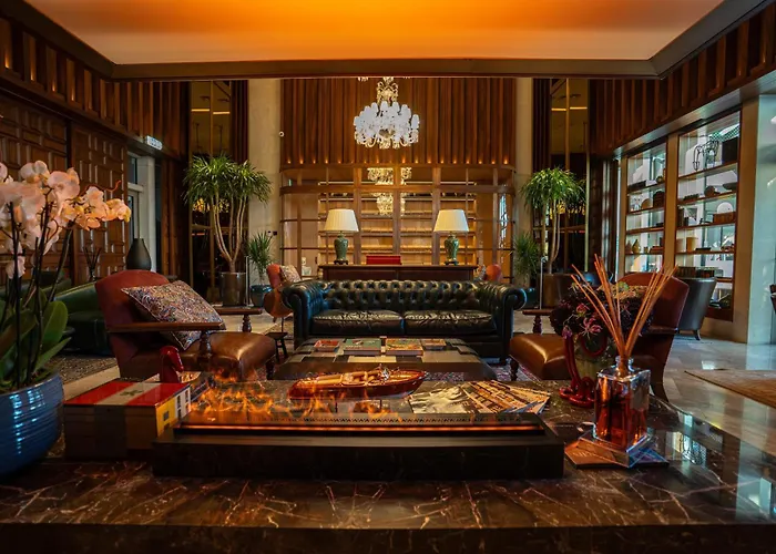 Four Seasons Hotel Kuwait At Burj Alshaya Koweït