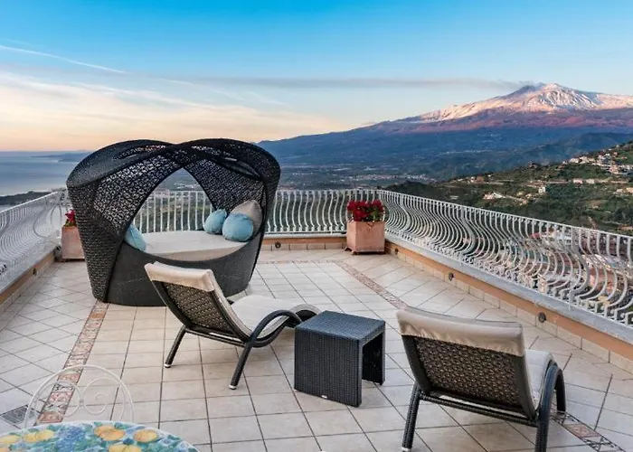 Villa Le Terrazze Charming Rooms