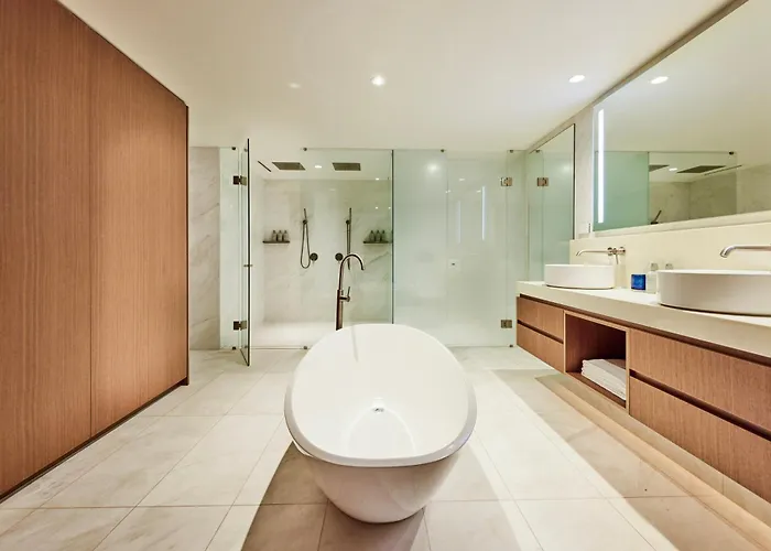 Crystalbrook Riley Hotel Cairns