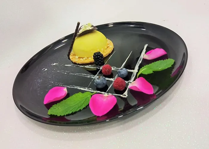 Villa Evelina Bad And Breakfast Home Restaurant Gurmet Valsamoggia