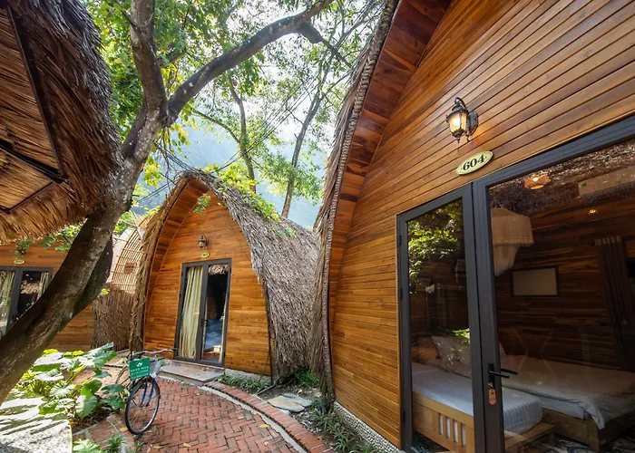 Hang Mua Ecolodge
