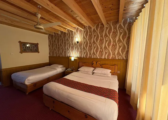 Eagle'S Nest Hotel