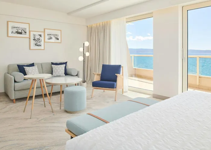 Le Meridien Lav Split