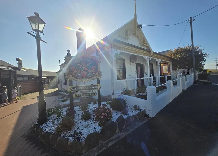 Angel'S Aisle Cottages & Cafe
