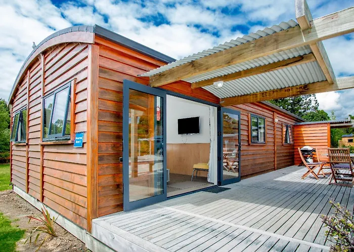 Hot Water Beach TOP 10 Holiday Park