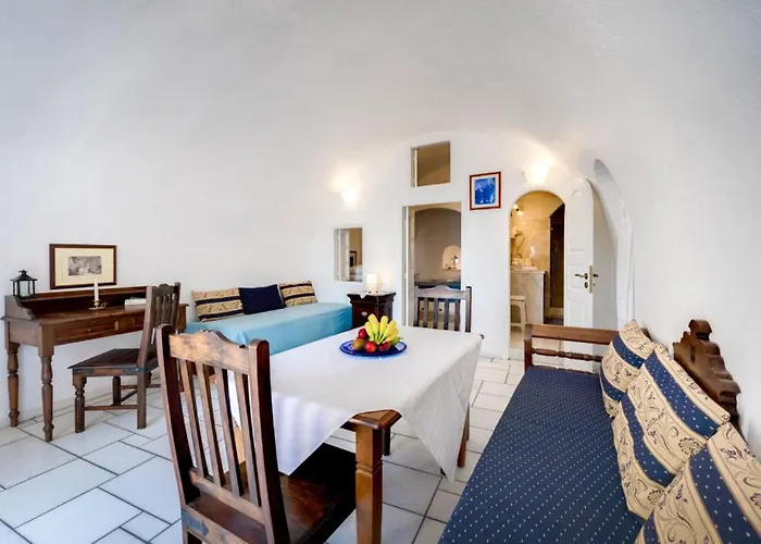 Chelidonia Traditional Villas