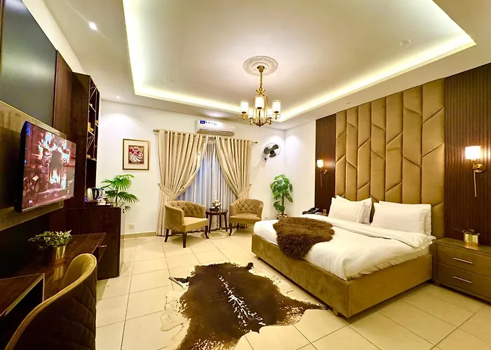 Grand Berkshire Signature Hotel Operated By Berkshire Hotels & Resorts Uk