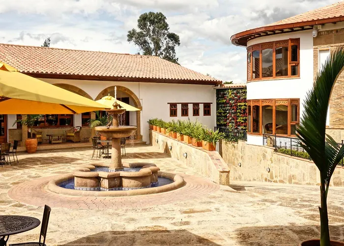 Hotel Campanario de la Villa
