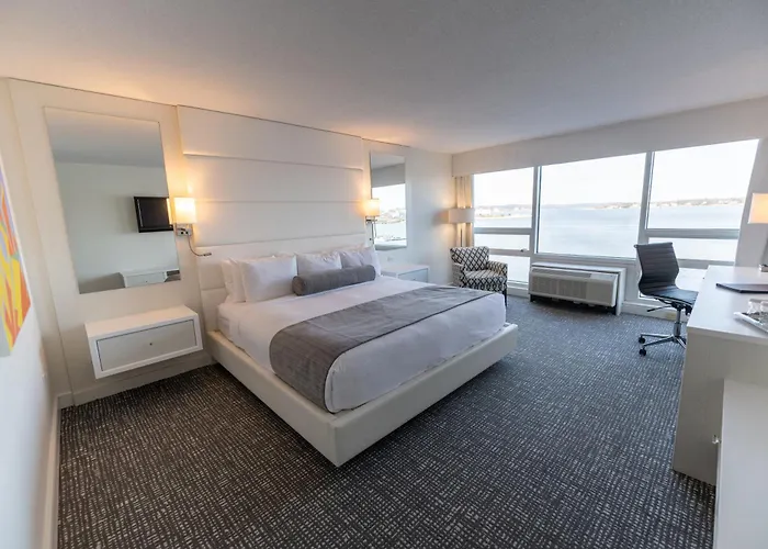 Oyster Point Hotel