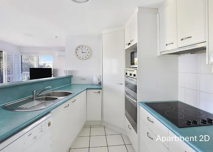 Beachside Resort Kawana Waters