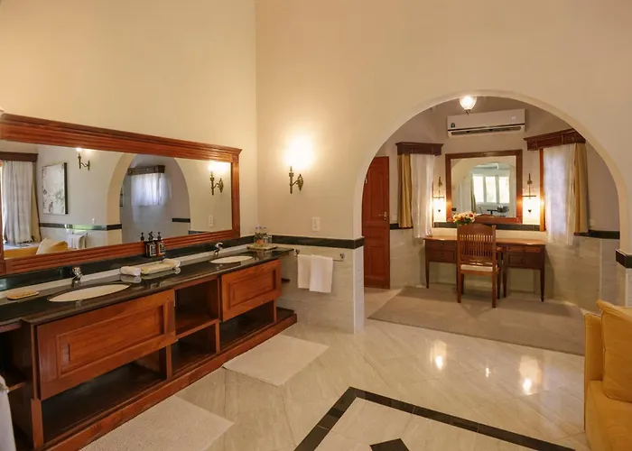 Ocean Beach Resort & Spa