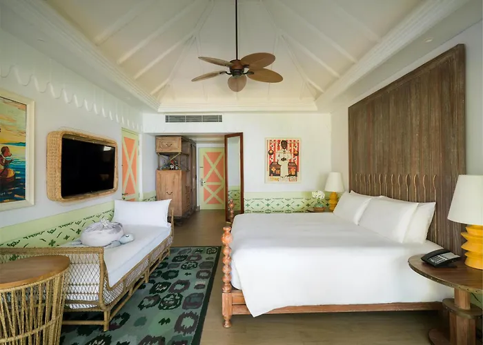 Saii Lagoon Maldives, Curio Collection By Hilton Emboodhoo Lagoon