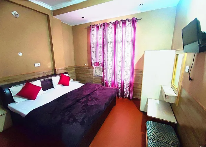 Hotel Ishaan International Near Yatra Parchi Counter
