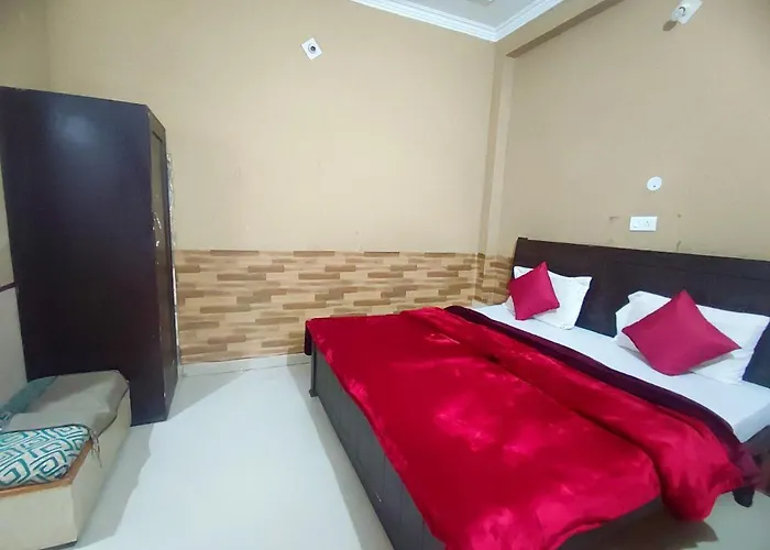 Hotel Ishaan International Near Yatra Parchi Counter