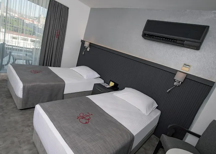 Izmir Palas Hotel