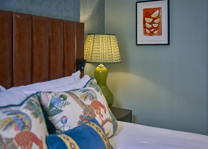 The Tophams Hotel