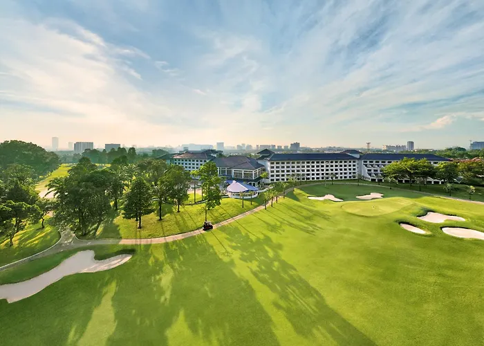 Glenmarie And Golf Resort